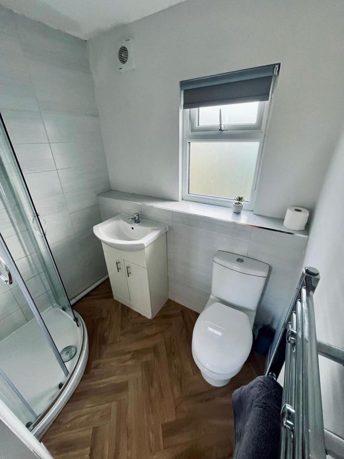 Cozy Snowdonia Chalet Карнарфон Екстериор снимка